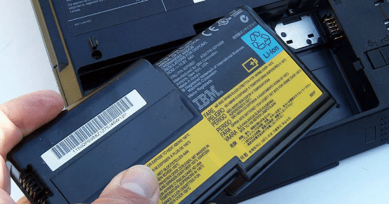 Cara Merawat Baterai Laptop Agar Tahan Lama Sesuai Anjuran Ahli IT